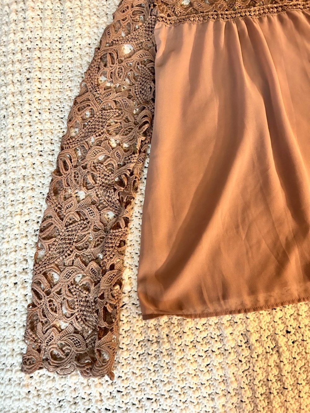 Women's Taupe Lace Yoke Long-Sleeve Blouse - Picture 10 of 16